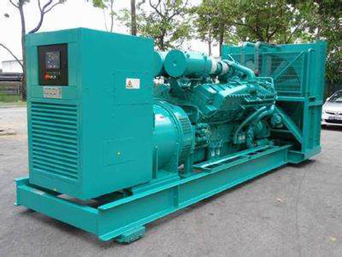 西畴如何选择适合 100KW 发电机的电缆长度？