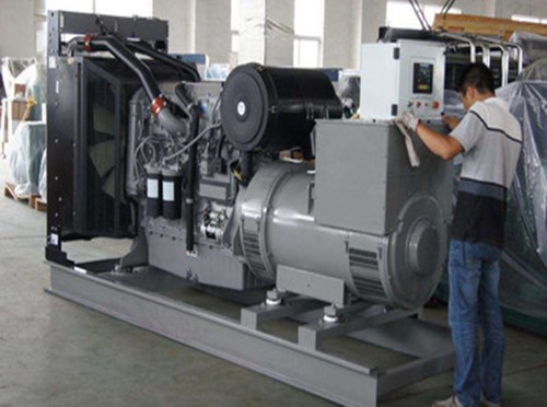 西畴柴油发电机组和储能设备配合使用的案例