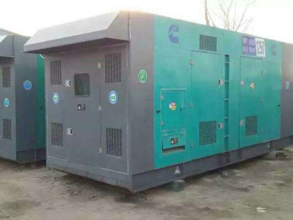 西畴合同中关于工期延误的责任如何界定和处理？